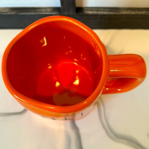 EEK! Mug By Rae Dunn - Picture 4 of 6